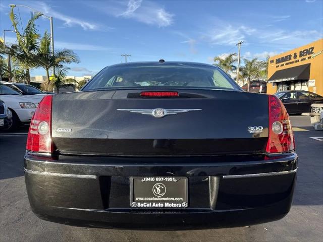 2010 Chrysler 300 Touring/Signature Series