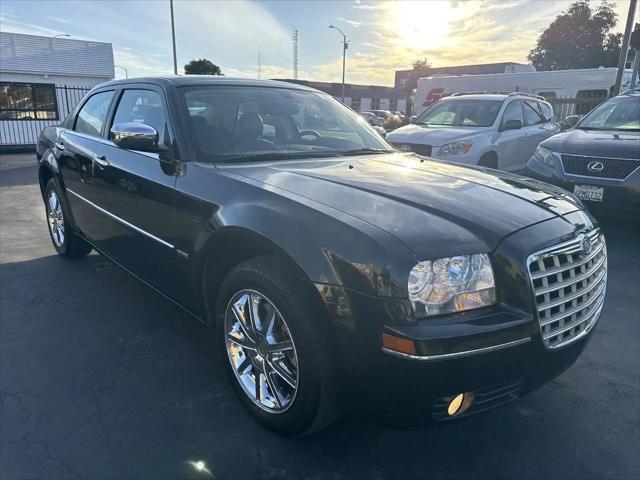 2010 Chrysler 300 Touring/Signature Series