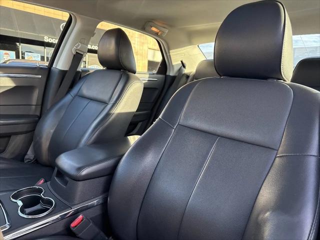2010 Chrysler 300 Touring/Signature Series