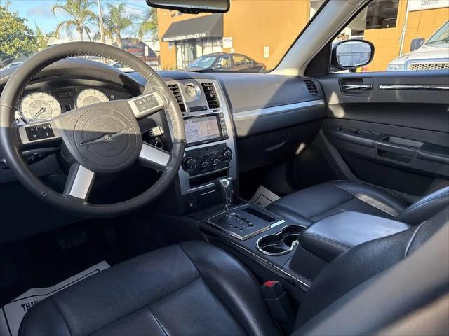 2010 Chrysler 300 Touring/Signature Series