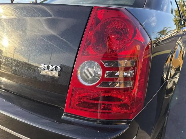 2010 Chrysler 300 Touring/Signature Series