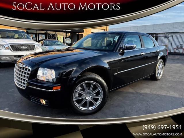 2010 Chrysler 300 Touring/Signature Series for sale in Costa Mesa, CA
