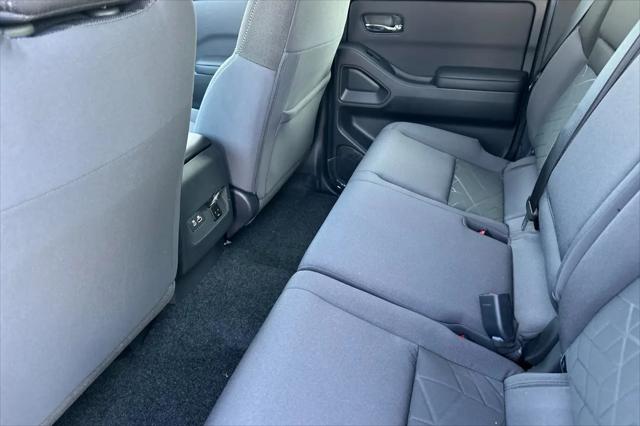 2026 Nissan Frontier Crew Cab SV 4x4