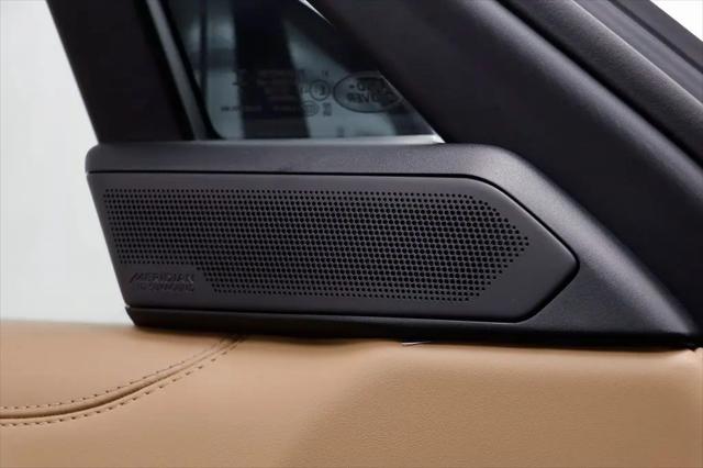 2026 Land Rover Range Rover P530 SE 7 Seat