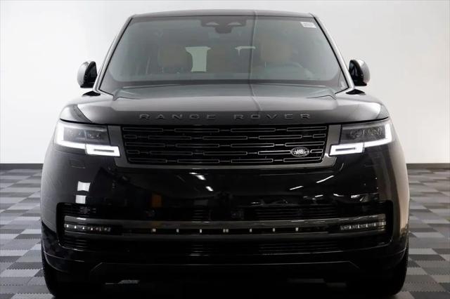 2026 Land Rover Range Rover P530 SE 7 Seat
