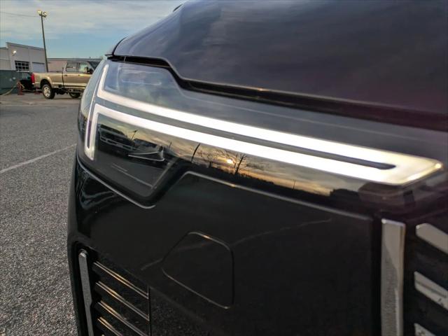 2026 Volvo XC90 Plus, B6 AWD Gas (mild hybrid), Gasoline, Bright, 7 Seats