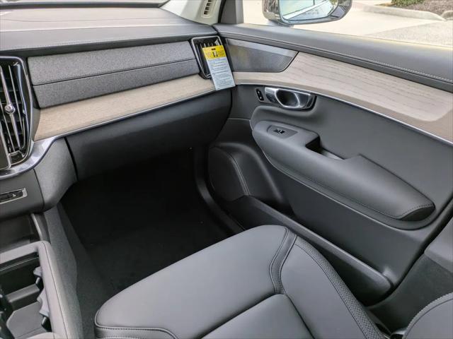 2026 Volvo XC90 Plus, B6 AWD Gas (mild hybrid), Gasoline, Bright, 7 Seats