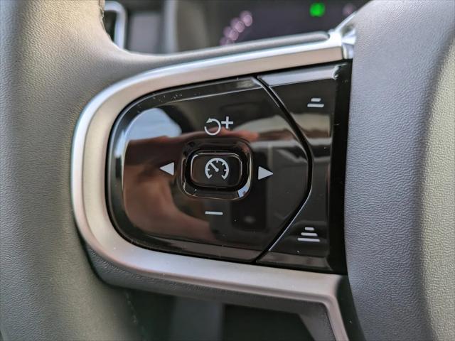 2026 Volvo XC90 Plus, B6 AWD Gas (mild hybrid), Gasoline, Bright, 7 Seats