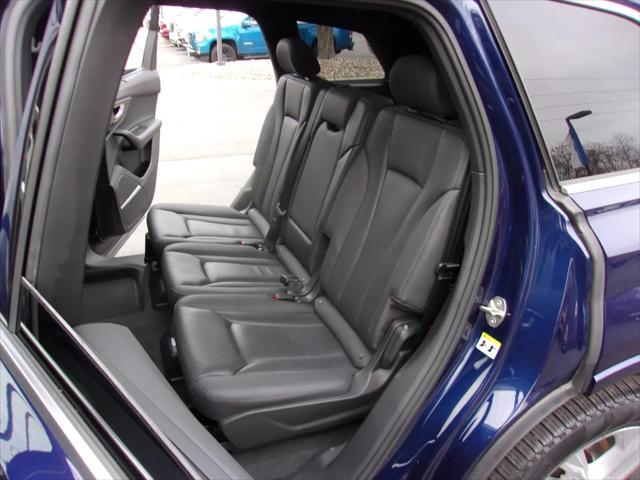 2022 Audi Q7 Premium Plus 55 TFSI quattro Tiptronic