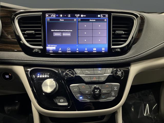 2022 Chrysler Pacifica Hybrid Limited