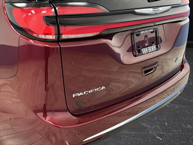 2022 Chrysler Pacifica Hybrid Limited
