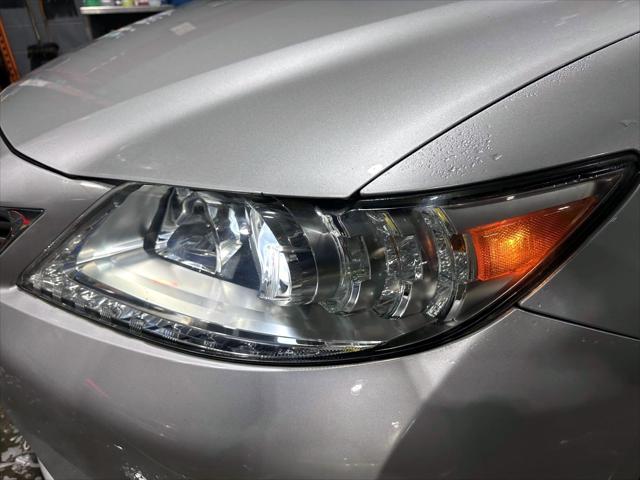 2013 Lexus ES 350 4dr Sdn [6]