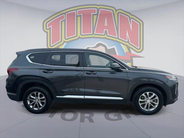 2020 Hyundai Santa Fe SE [1]