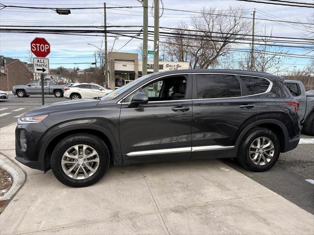 2020 Hyundai Santa Fe SE [5]