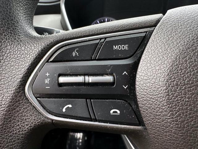 2020 Hyundai Santa Fe SE [27]