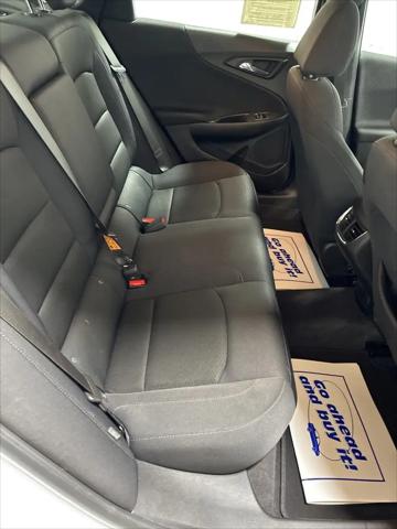 2025 Chevrolet Malibu FWD 1LT