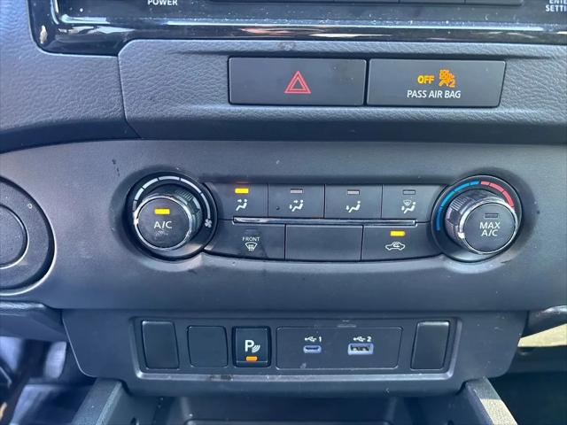 2023 Nissan Frontier Crew Cab SV 4x2