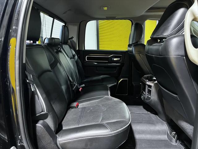 2020 Ram 3500 Laramie Crew Cab 4x4 8' Box