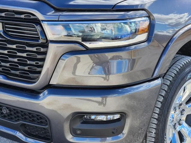 2026 Ram 1500 Lone Star Crew Cab 4x4 5'7" Box