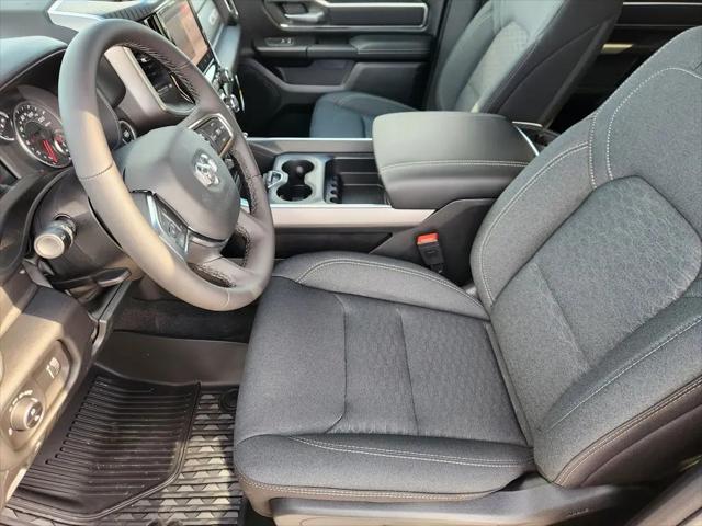 2026 Ram 1500 Lone Star Crew Cab 4x4 5'7" Box