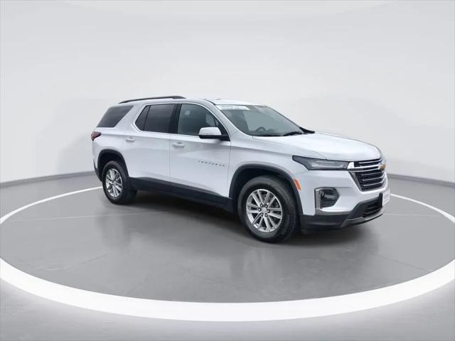 2023 Chevrolet Traverse AWD LT Cloth