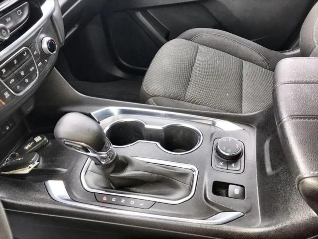 2023 Chevrolet Traverse AWD LT Cloth