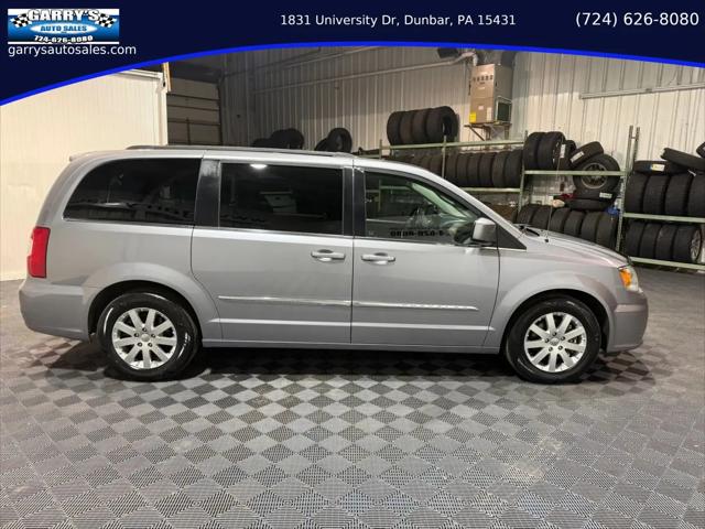 2014 Chrysler Town & Country Touring