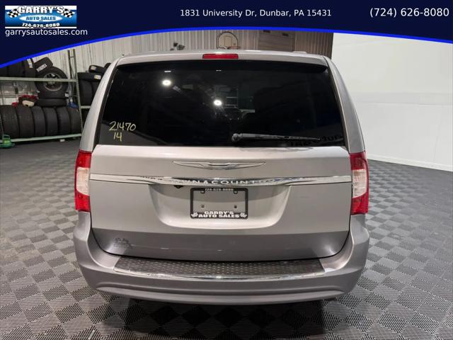 2014 Chrysler Town & Country Touring