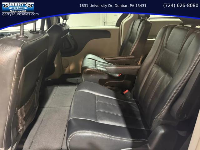 2014 Chrysler Town & Country Touring