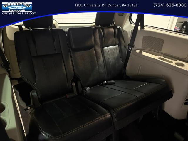 2014 Chrysler Town & Country Touring