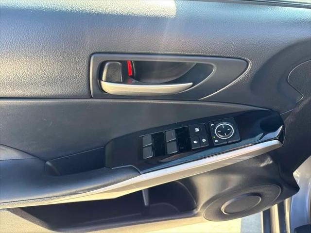 2017 Lexus IS 200t IS Turbo