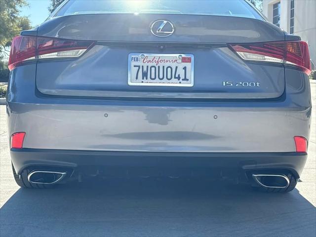 2017 Lexus IS 200t IS Turbo