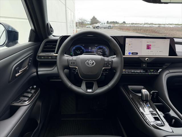 2026 Toyota Crown Platinum