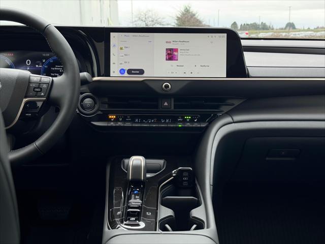 2026 Toyota Crown Platinum