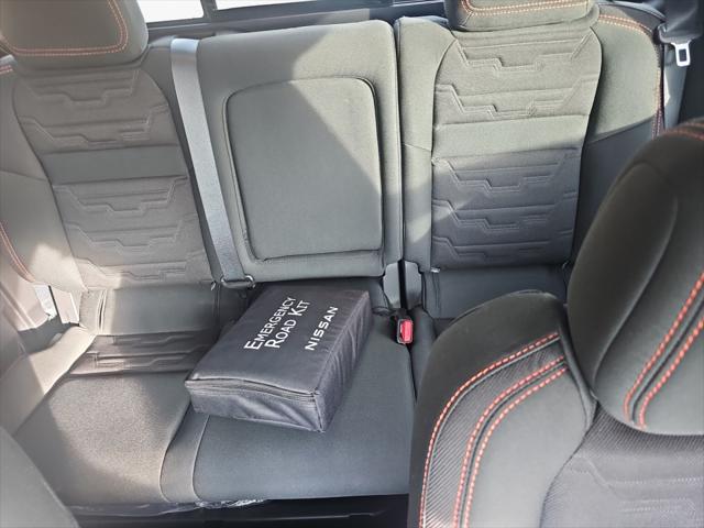 2025 Nissan Frontier Crew Cab PRO-4X 4x4