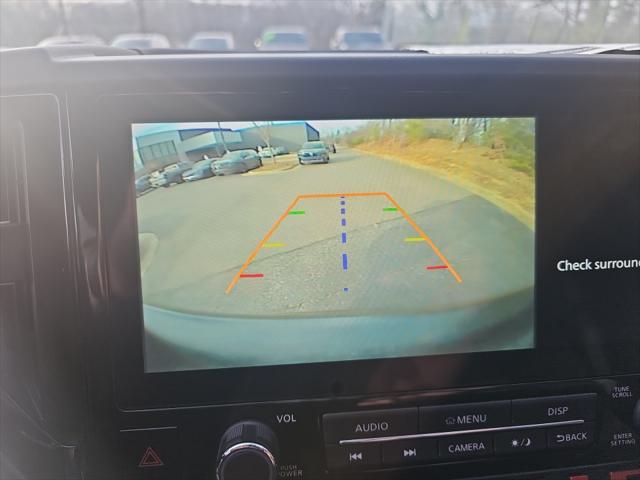 2025 Nissan Frontier Crew Cab PRO-4X 4x4