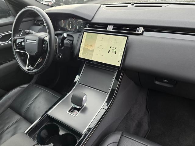 2025 Land Rover Range Rover Velar P250 Dynamic SE
