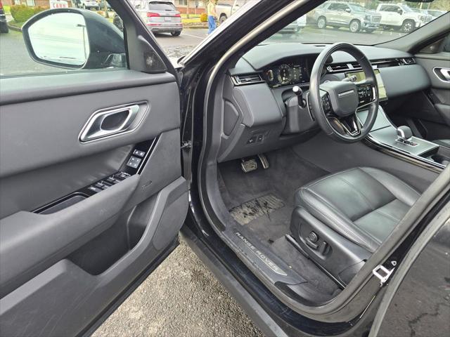 2025 Land Rover Range Rover Velar P250 Dynamic SE