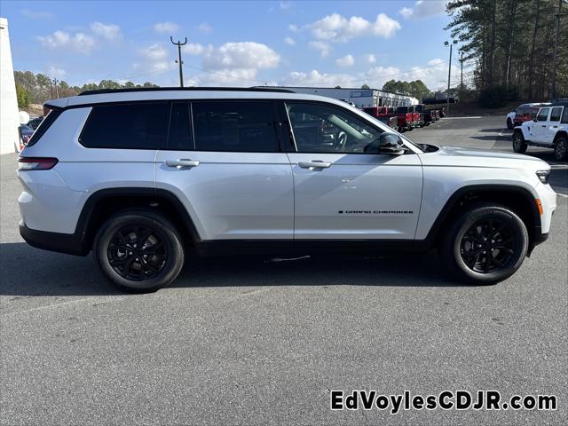 2025 Jeep Grand Cherokee L Altitude X 4x4