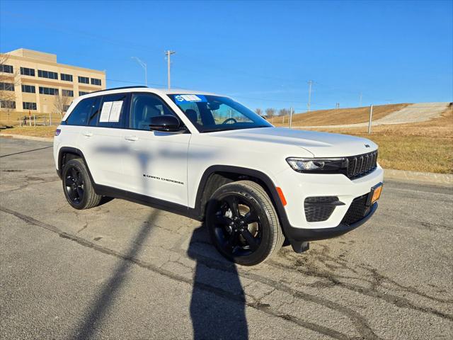 2023 Jeep Grand Cherokee Altitude 4x4