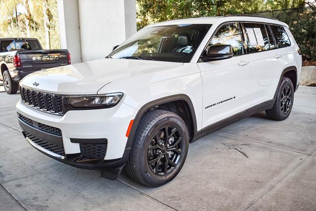 2024 Jeep Grand Cherokee L Altitude 4x4