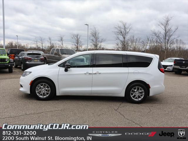 2026 Chrysler Voyager VOYAGER LX