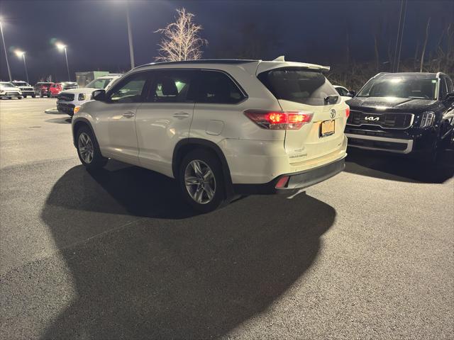 2016 Toyota Highlander Limited V6