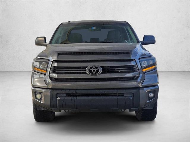 2017 Toyota Tundra SR5 5.7L V8