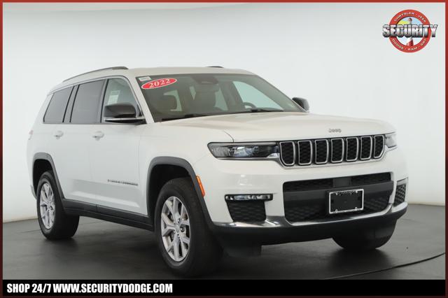 2022 Jeep Grand Cherokee L Limited 4x4 for sale in Amityville, NY