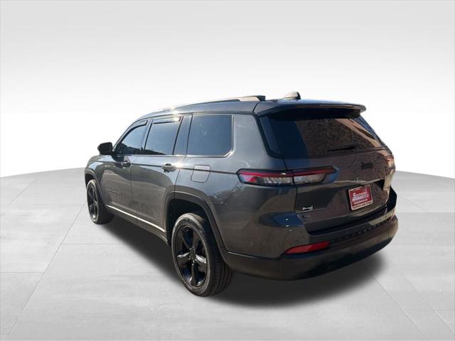 2022 Jeep Grand Cherokee L Altitude 4x2