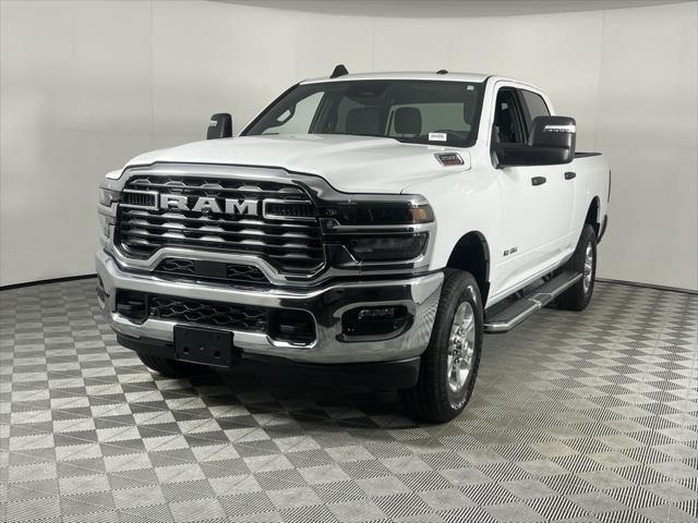2025 RAM 2500 Big Horn Crew Cab 4x4 64 Box