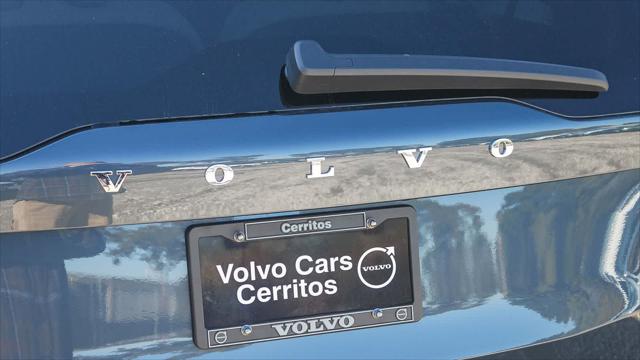 2026 Volvo XC90 Plus, B6 AWD Gas (mild hybrid), Gasoline, Bright, 7 Seats