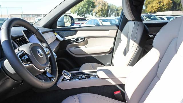 2026 Volvo XC90 Plus, B6 AWD Gas (mild hybrid), Gasoline, Bright, 7 Seats