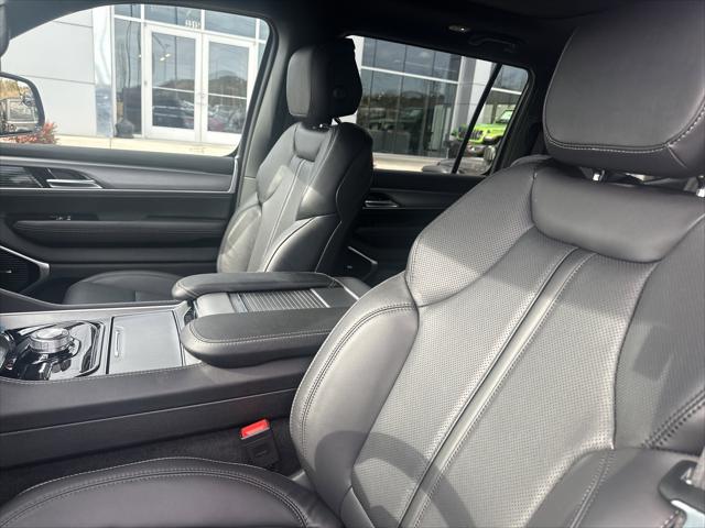 2026 Jeep Grand Wagoneer Limited Altitude 4x4